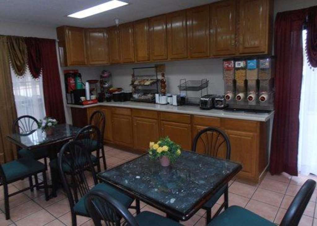 Express Inn Далас Ресторант снимка